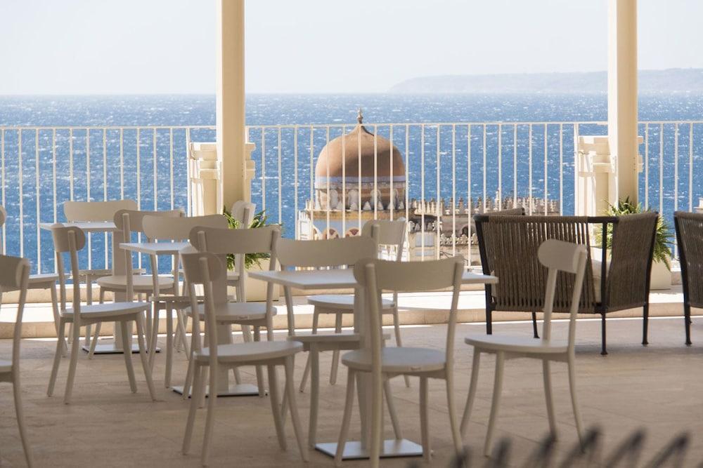 Est hotel Santa Cesarea Terme Buitenkant foto